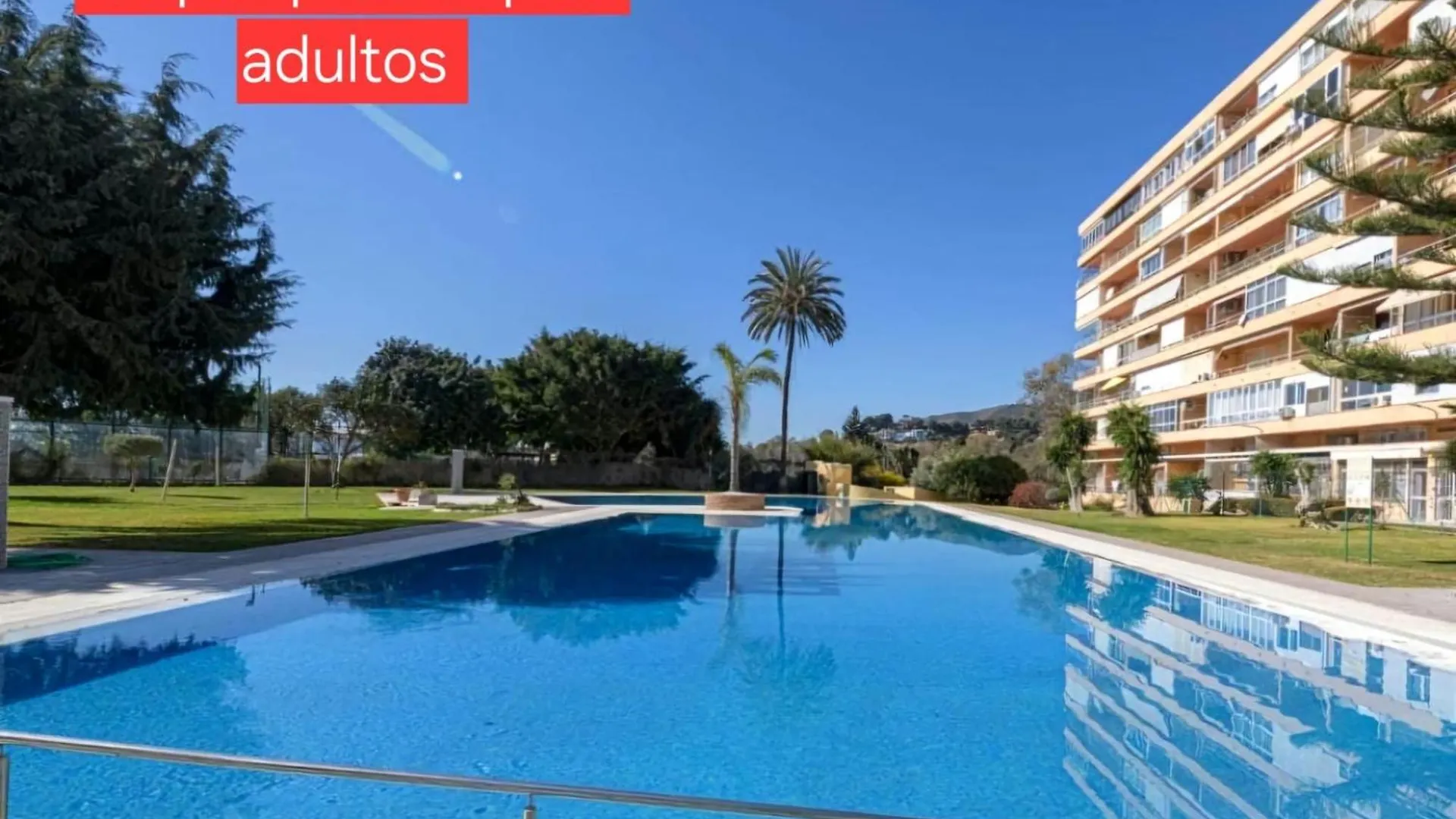 La Colina Estudio Vistas Y Piscina Torremolinos Lejlighed