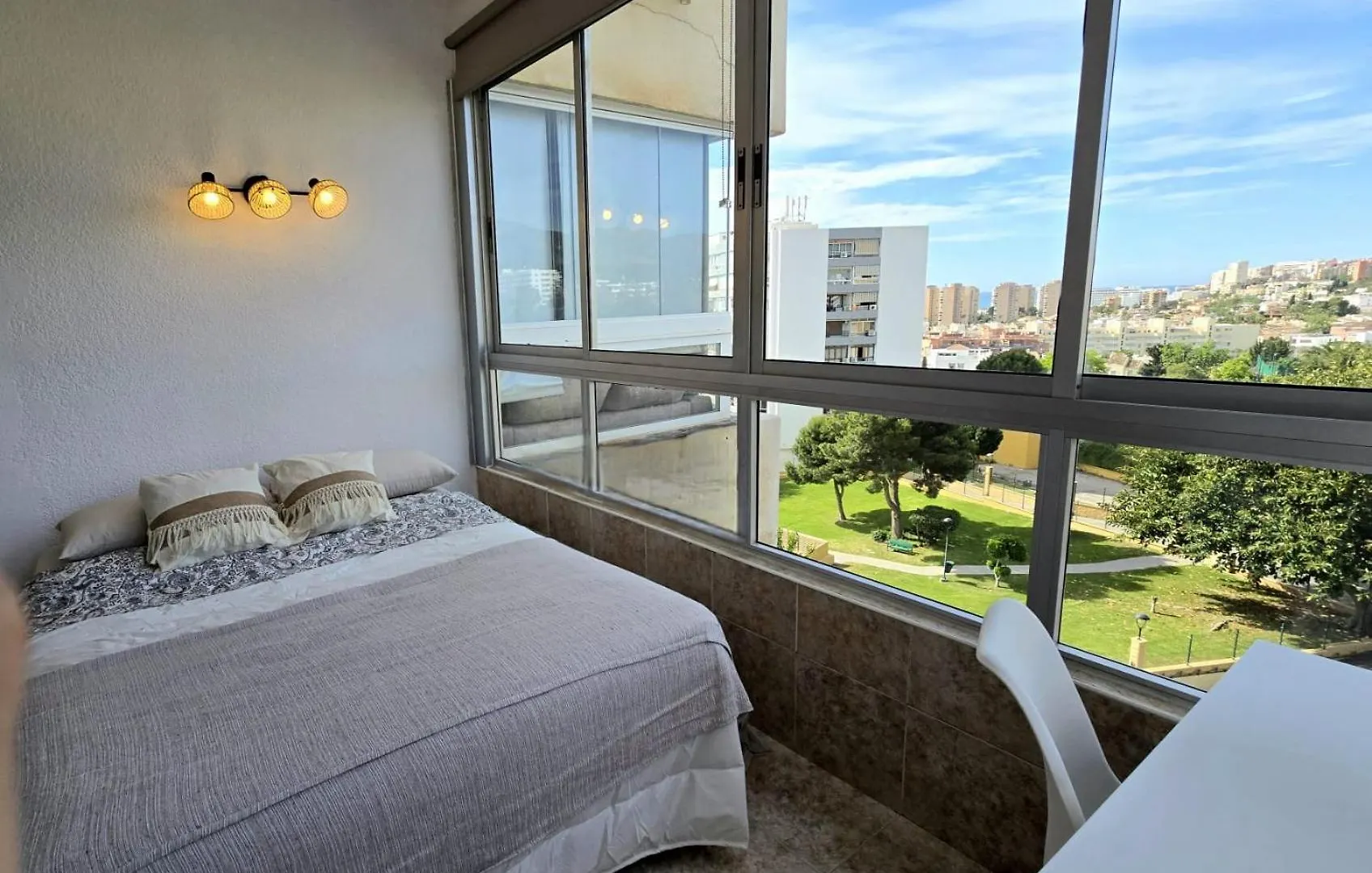La Colina Estudio Vistas Y Piscina Torremolinos Lejlighed