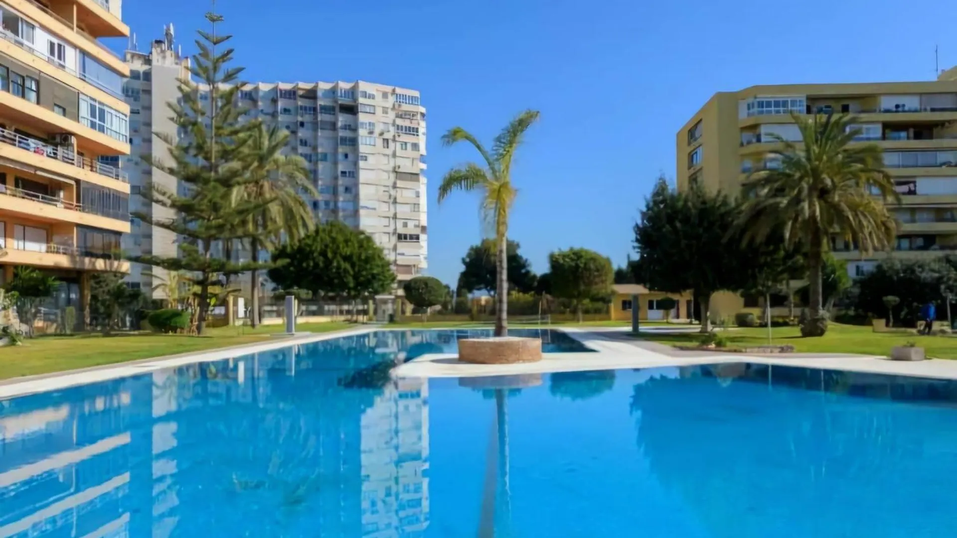 La Colina Estudio Vistas Y Piscina Torremolinos